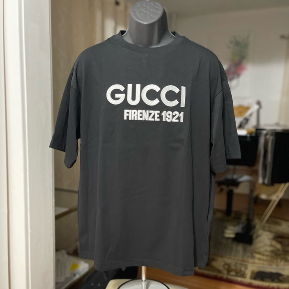 Like New Men Size Medium Gucci Logo Embroidered Oversized Tee 100% Cotton Black - Picture 6 of 13
